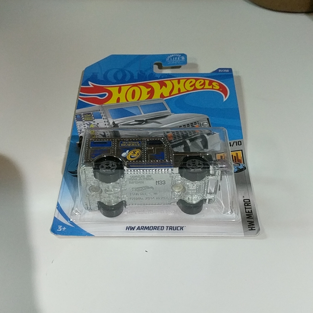 Hot Wheels HW Armored Truck - Picture 6 of 8